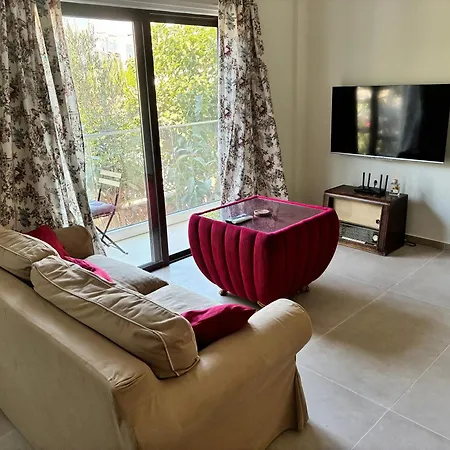 Promenade Atelier Elegant 1 Bedroom * Paphos