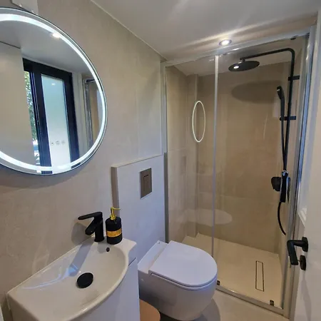 Apartment Promenade Atelier Elegant 1 Bedroom Paphos